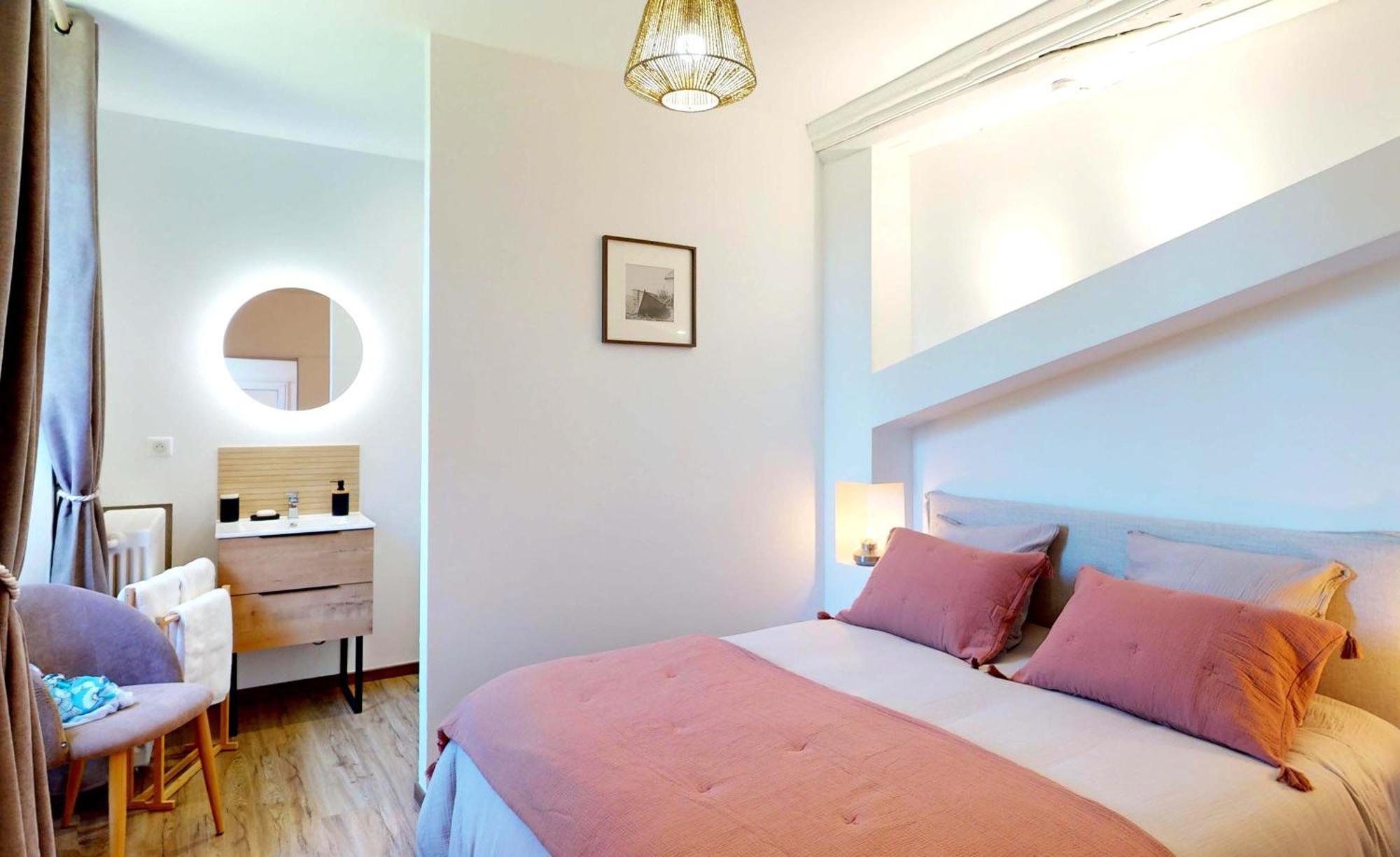 Bed and Breakfast Domaine De L'Eau Partie Carentan Habitación foto